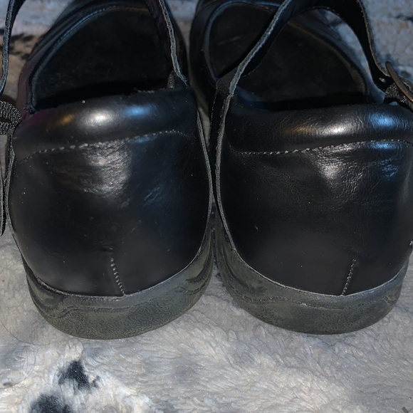 Earth Origins Britney 4 Black Leather Mary Janes — 9 - Picture 6 of 10